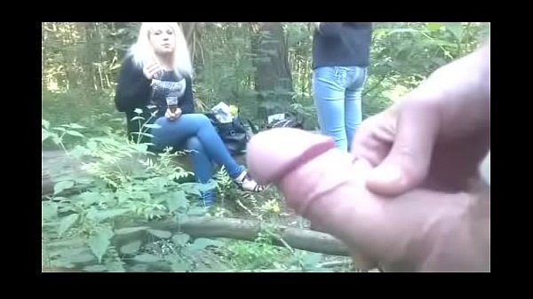 Wanking Outdoor XXL FREEPORN